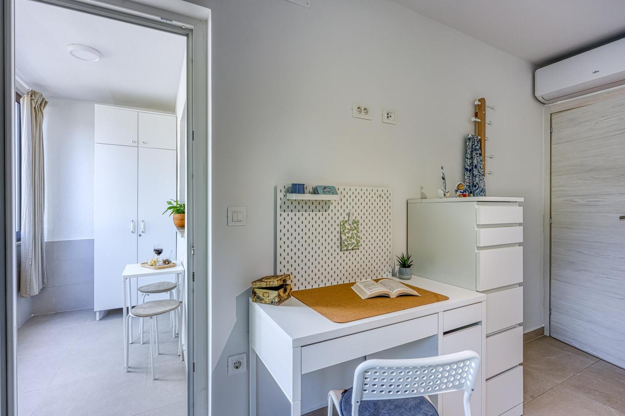 Lipa Korta - Family In Porec, 850 M To The Sea Apartament