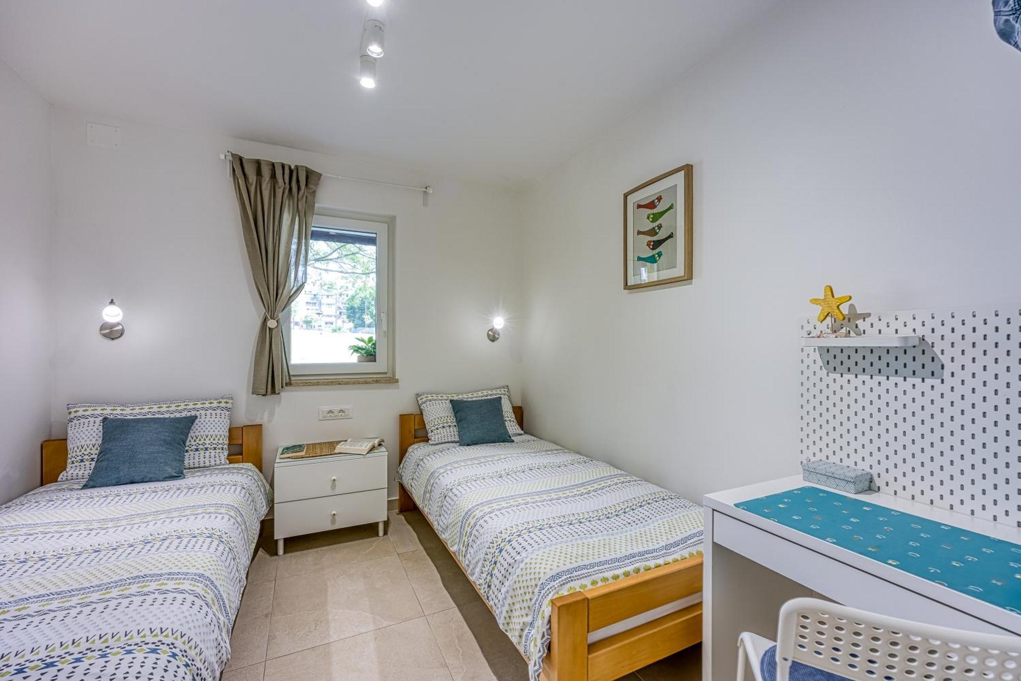 Lipa Korta - Family In Porec, 850 M To The Sea *
