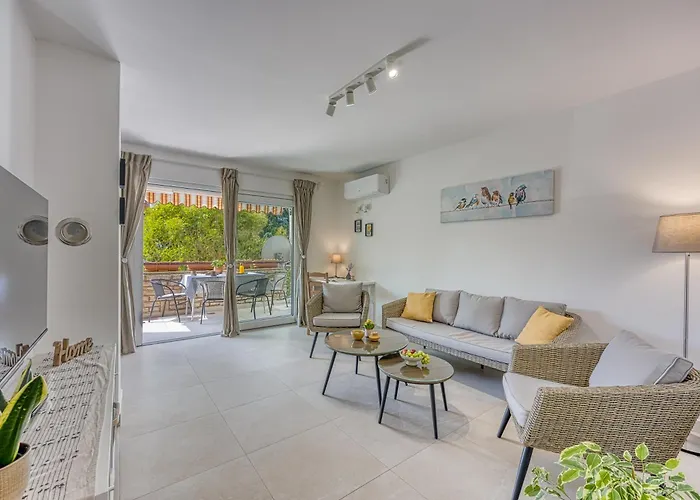 Lipa Korta - Family Apartment In Porec, 850 M To The Sea