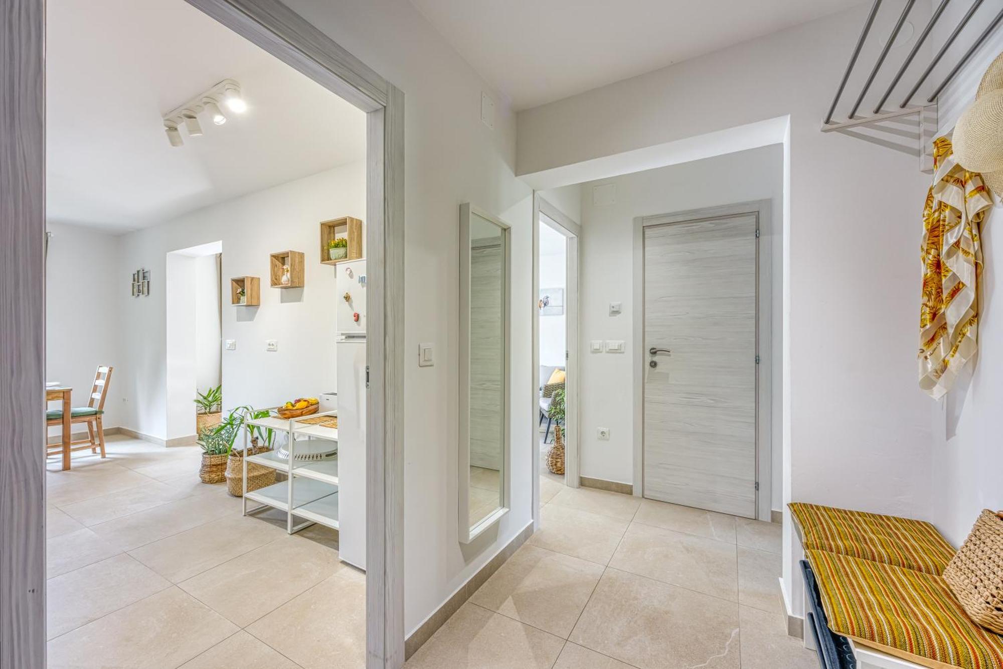 Apartment Lipa Korta - Family In Porec, 850 M To The Sea Porec