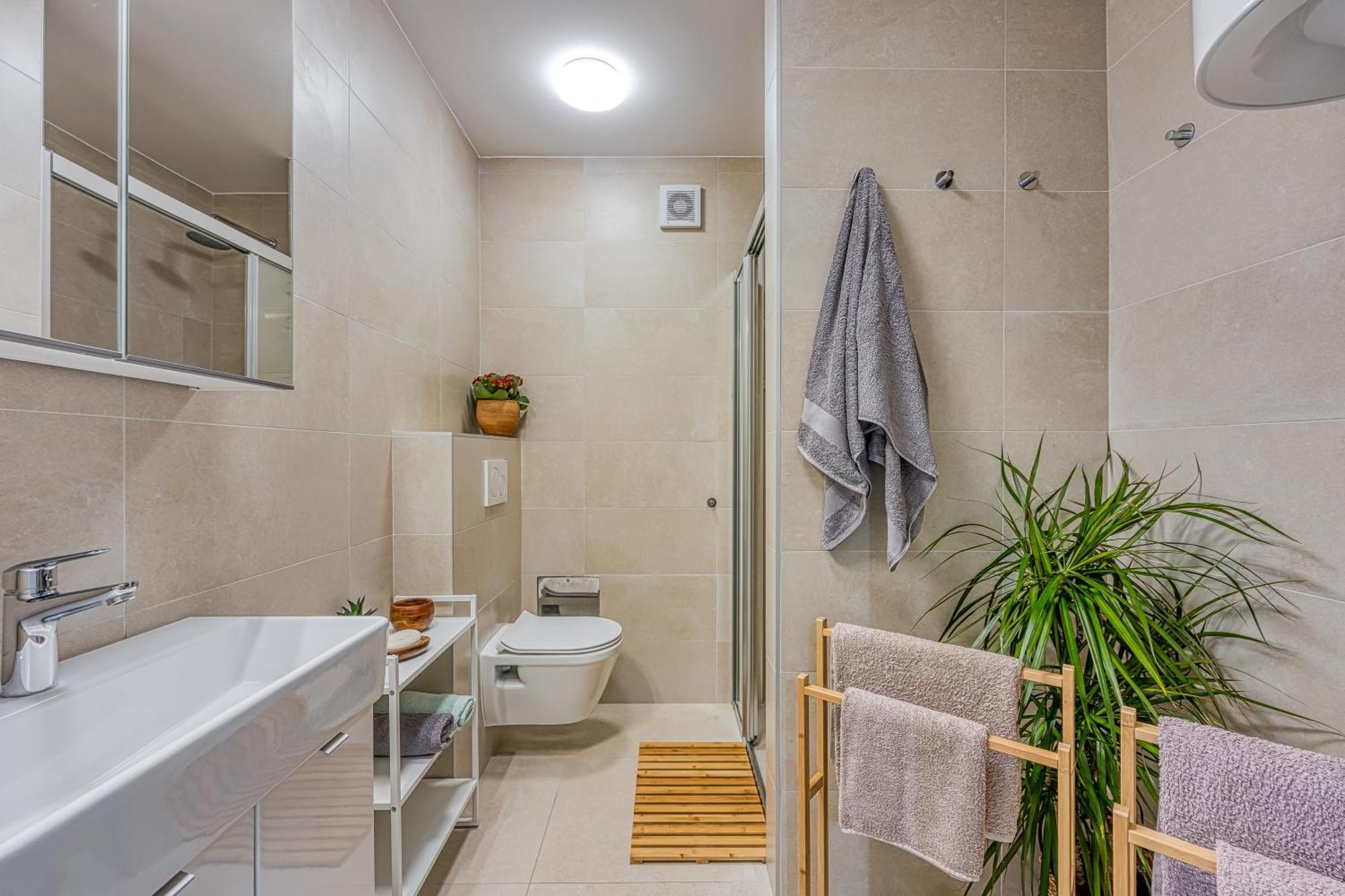 Lipa Korta - Family In Porec, 850 M To The Sea Apartment Porec
